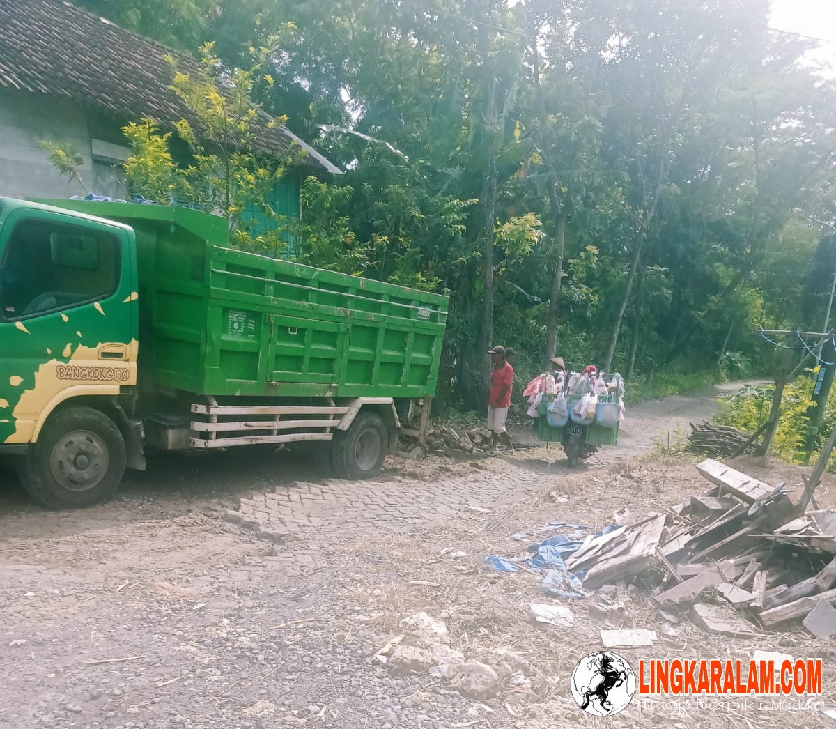 Picsart 01 22 10.33.24