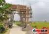 Ambrolnya Proyek Gapura Desa Tlogohaji, Demi Keselamatan Pengguna Jalan Diharap Waspada