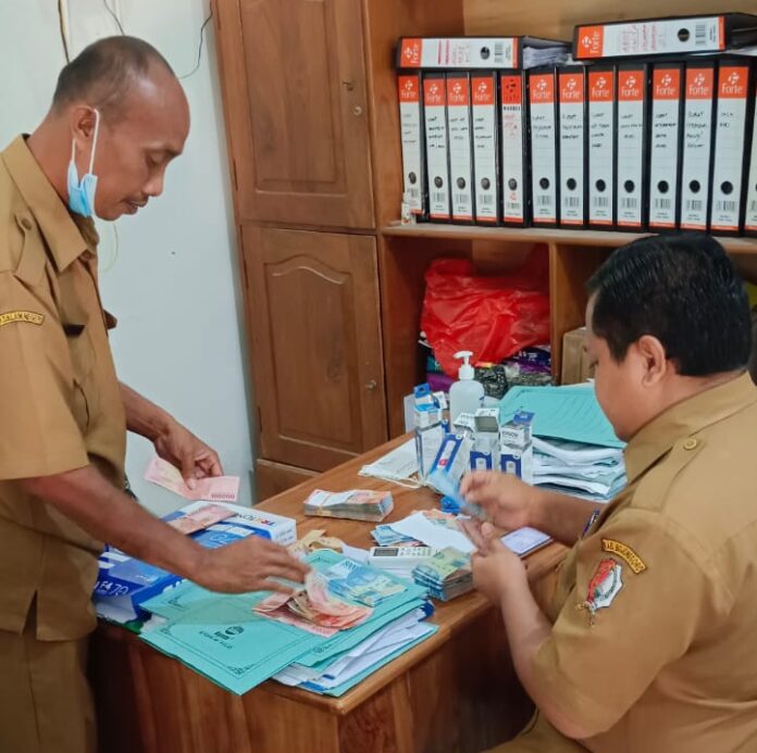 PicsArt_05-14-09.49.56