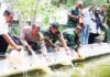 Dukung dan Sukseskan Gerakan Nasional Ketahanan Pangan, Kodim Bojonegoro tabur Ribuan Benih Ikan