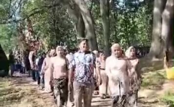 Potret Antusiasme Warga Desa Soko, Bojonegoro Saat Kirab Sedekah Bumi