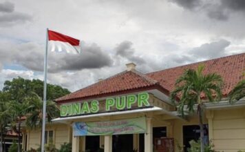 MBG Jalan, Diduga Izin Bangunan Belum Jelas Dinas PUPR Tak Merespons