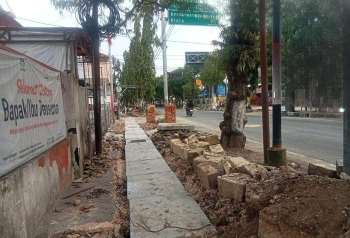 IMG_20251029_161037_copy_1080x736