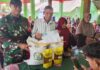 Babinsa Sukosewu Dampingi Penyaluran Bantuan Pangan Nasional untuk 3.438 KK