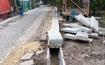 Polemik Cover U-Ditch Non-SNI di Proyek Drainase Batokan Menguat, Berpotensi Jadi Temuan BPK