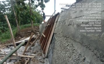 Diduga Tak Sesuai Spesifikasi Teknis, Cor Beton TPT di Jalan Tambakromo Bojonegoro Disorot