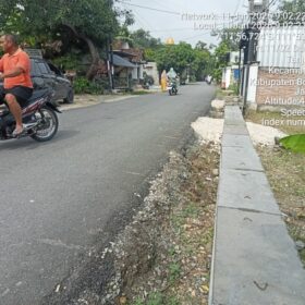 Diduga Gunakan Cover U-Ditch Non-SNI, Proyek Drainase Desa Tanjungharjo Disorot Publik