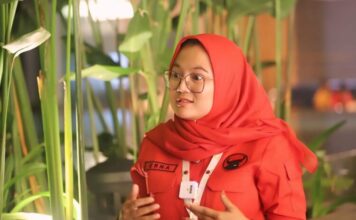 Fraksi PDIP DPRD Lamongan Soroti Kesenjangan Gaji Guru dan Petugas MBG