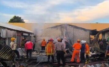 Puluhan Kios Pasar Baru Tuban Ludes Terbakar, Kerugian Ratusan Juta, Pemkab Janji Tata Ulang