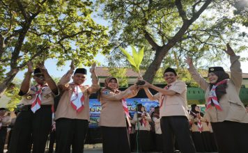 Membangun Generasi Tangguh Dimulai dari Pramuka: MTsN 2 Tuban Menanamkan Karakter, Kepemimpinan, dan Kesadaran Ekologis