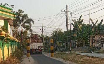 Portal Kebonagung Dipasang, Pemkab Tuban Diminta Pastikan Kebijakan Tak Tebang Pilih